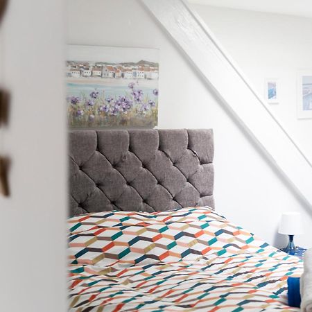 Palace Surf Lodge New Quay Εξωτερικό φωτογραφία