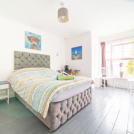 Palace Surf Lodge New Quay Εξωτερικό φωτογραφία