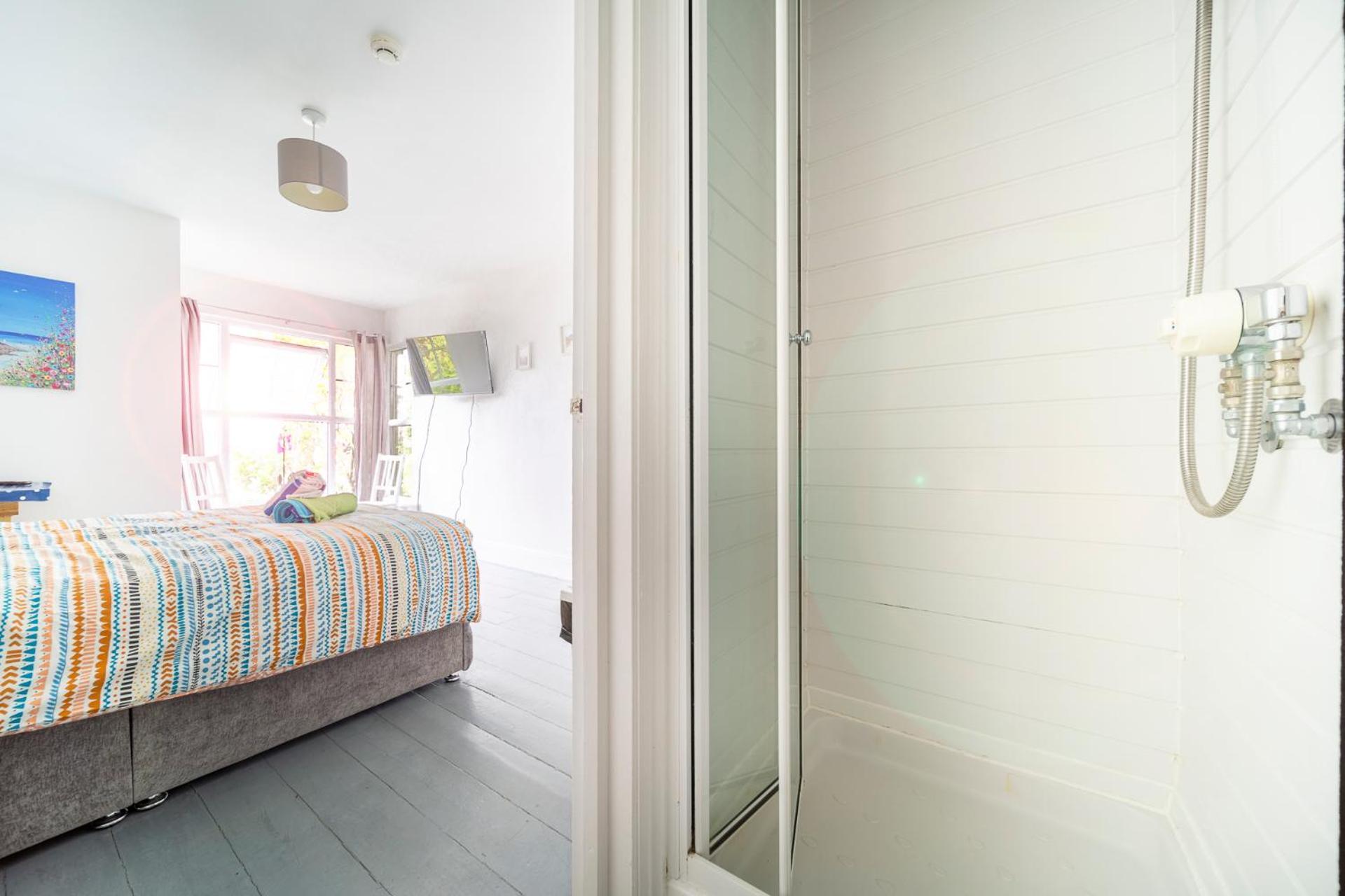 Palace Surf Lodge New Quay Εξωτερικό φωτογραφία